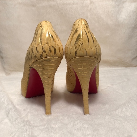 Christian Louboutin peep toe pumps - Picture 4 of 8